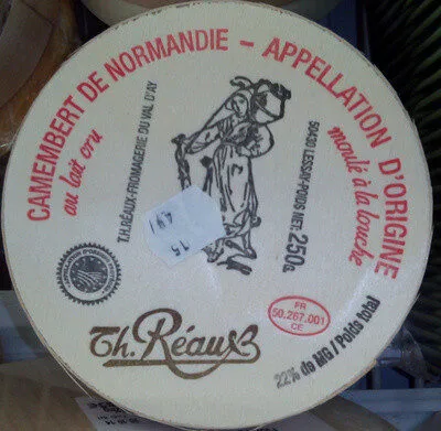 Camembert de normandie au lait cru AOP