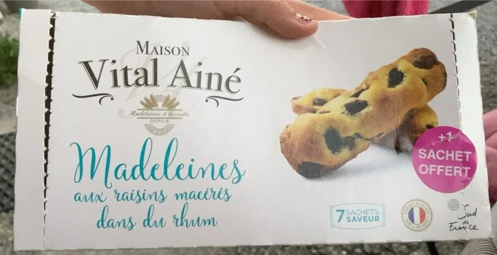 Madeleines aux raisins sec maceres dans du rhum