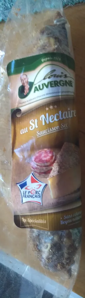 Saucisson sec pur porc au Saint Nectaire