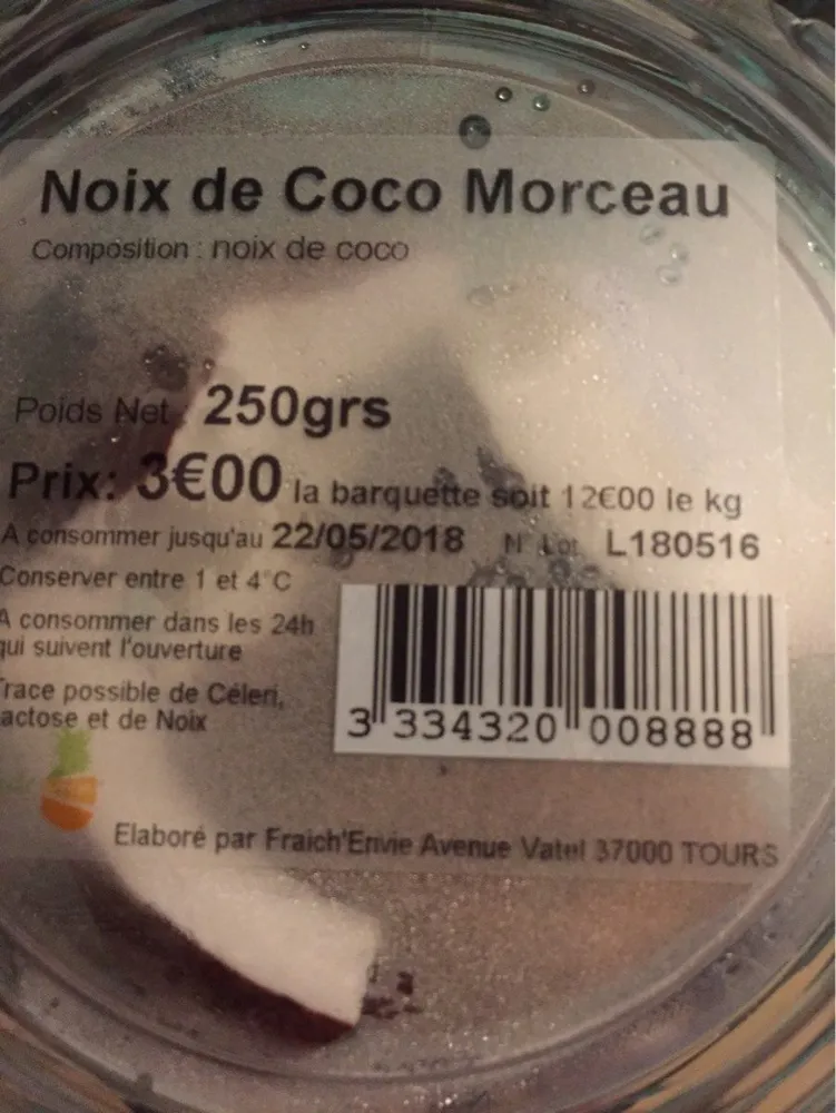 Noix de coco fraiche en morceaux