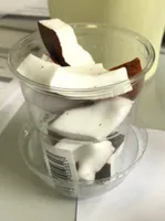 Noix de coco coupes