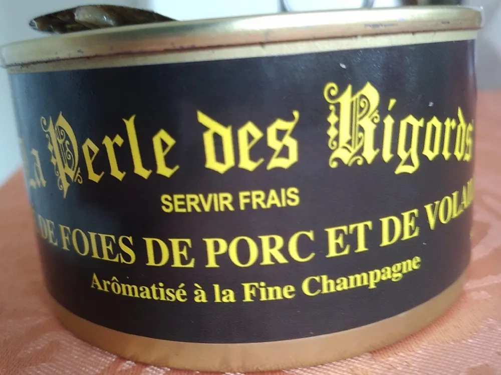 Paté de foies de porc et de vollaille