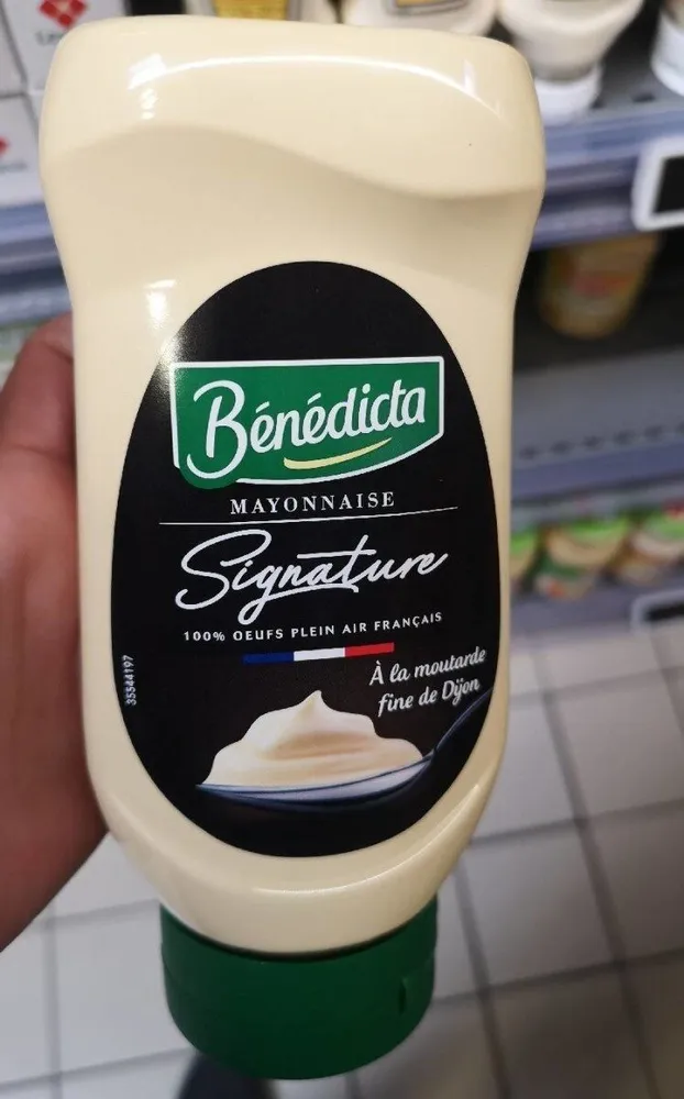 mayonnaise signature