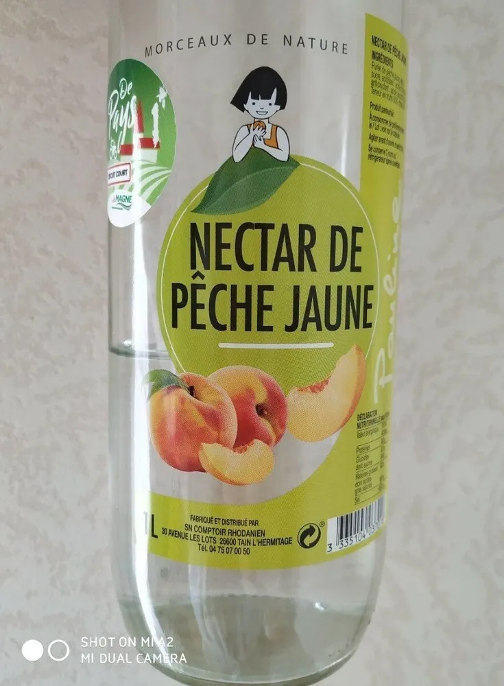 Nectar de pêche jaune
