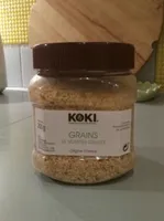 Grains de noisettes décortiquées grillées