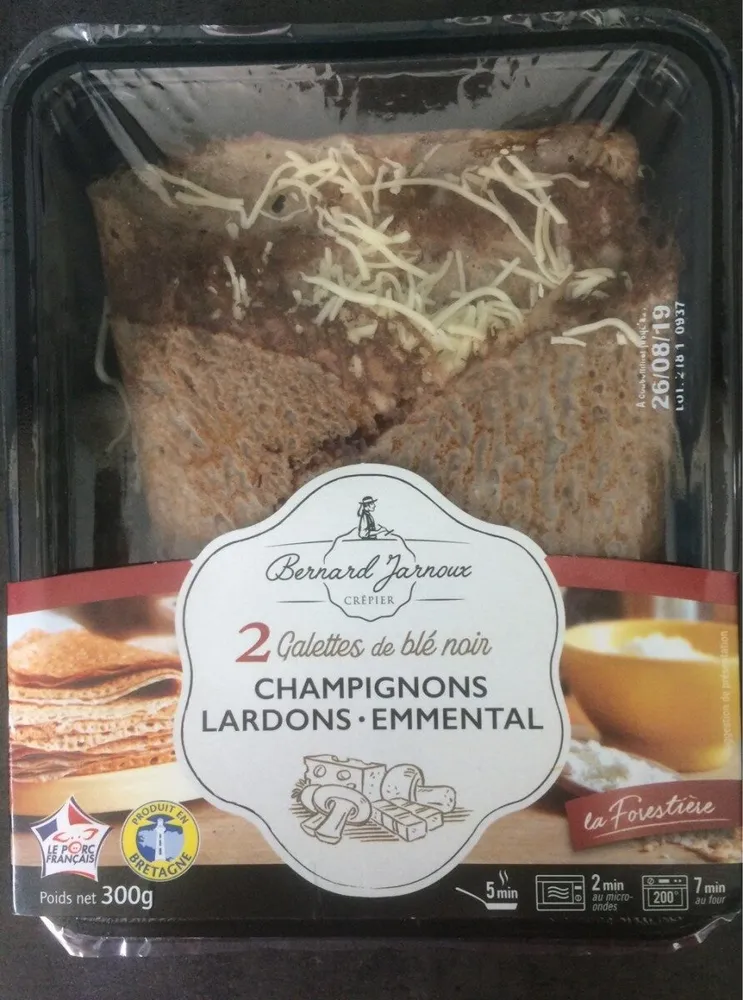 2 Galettes de blé noir champignons lardons emmental