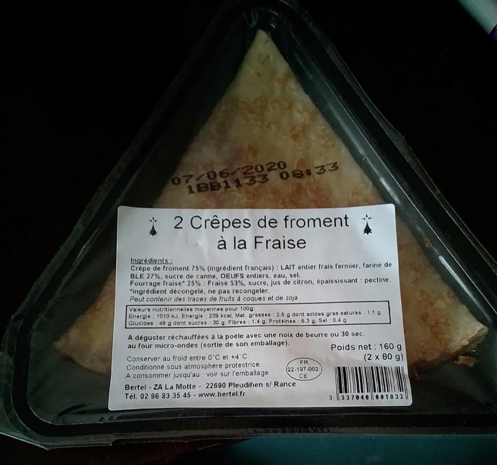 Crêpe de froment à la fraise