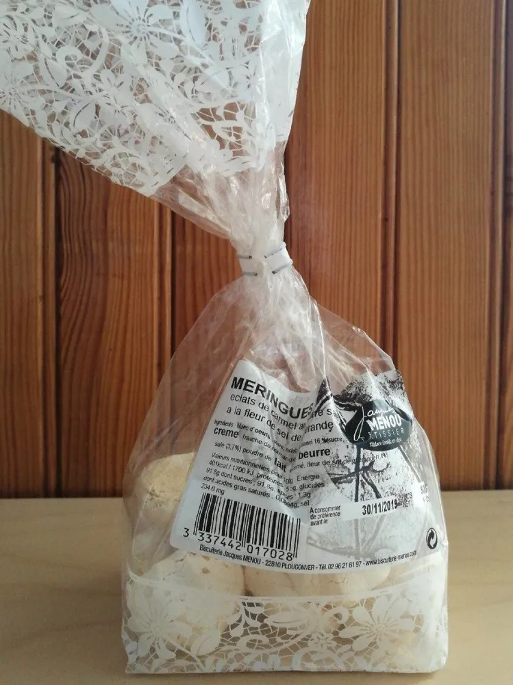 Meringues éclats de caramel