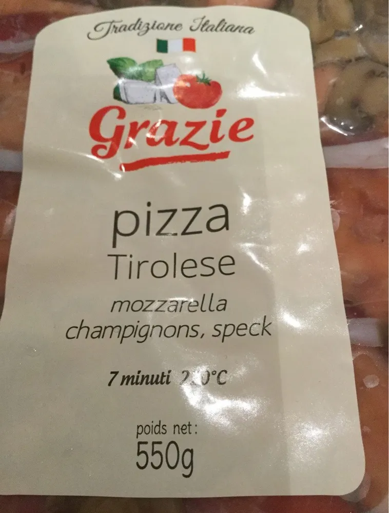 Pizza tirolese mozarella champignons speck