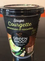 Soupe courgette parmesan & noisettes