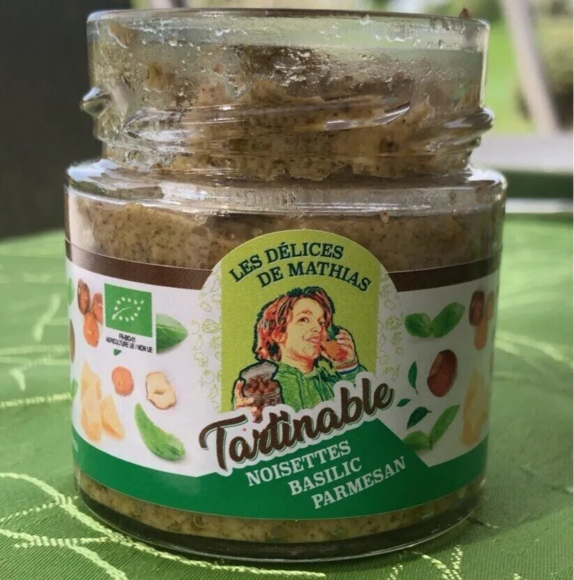 Tartinable noisettes basilic parmesan