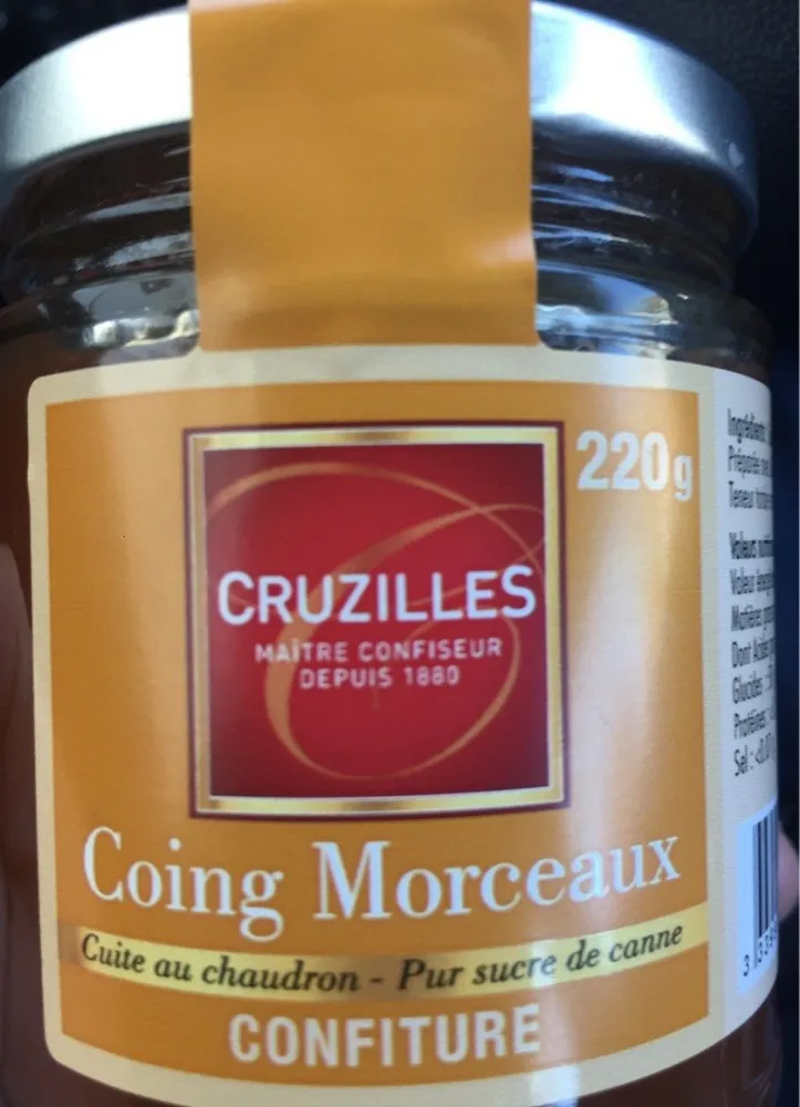 Coing morceaux confiture