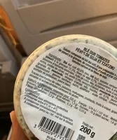 Salade blé dur tomates fèves de soja et tzatziki