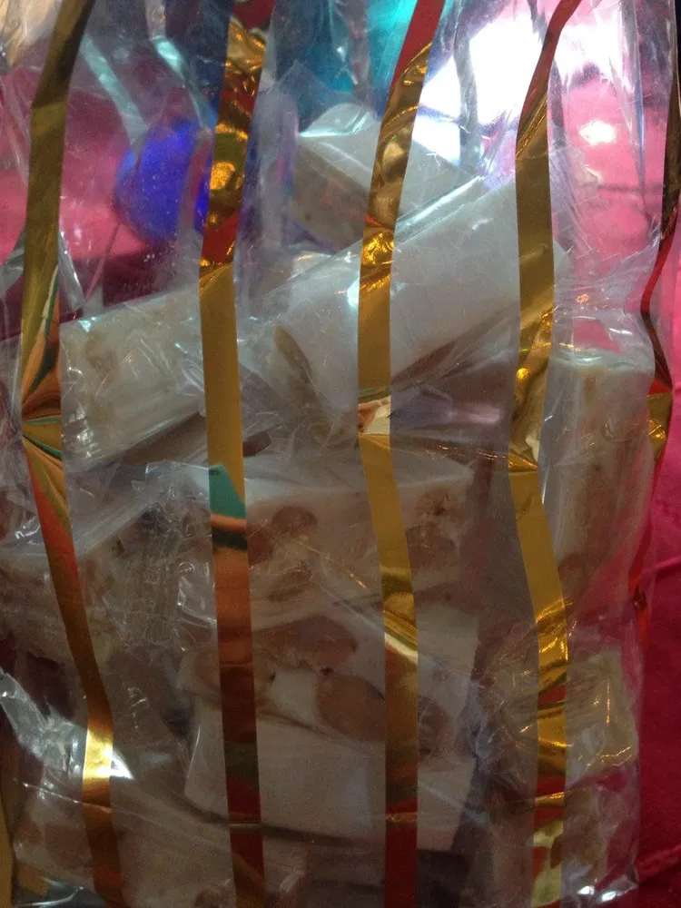 Nougat de montélimar tendre