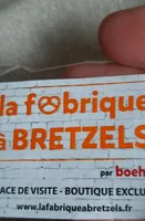 Bretzel enrobée couverture noire