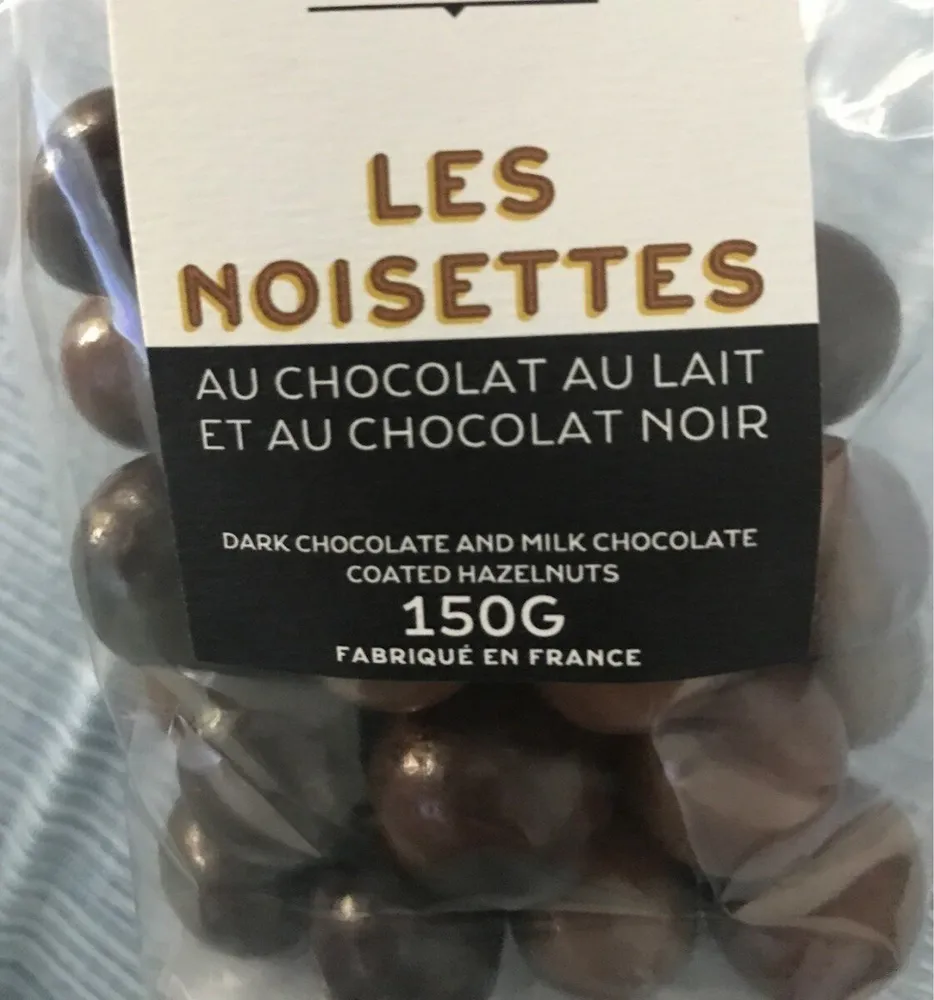 Les noisettes au chocolat au lait et au chocolat