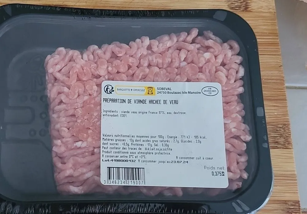 Préparation de viande hachée de veau