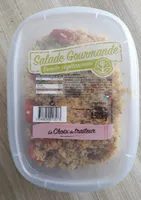 Salade gourmande aux céréales et fruits secs