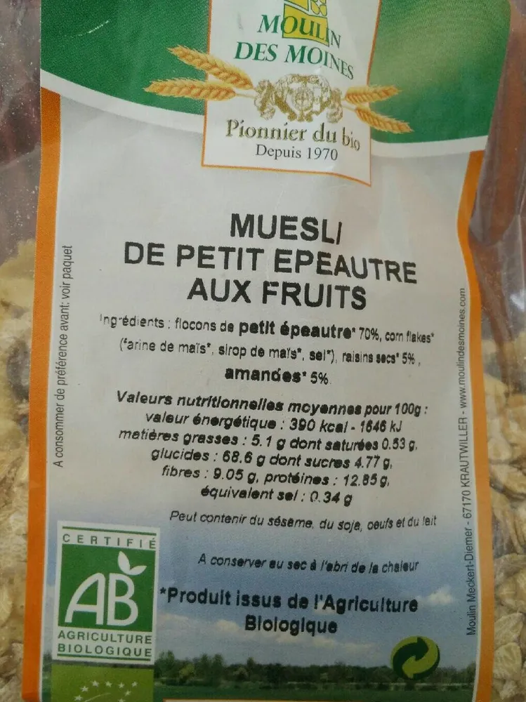 Muesli de petit épeautre aux fruits