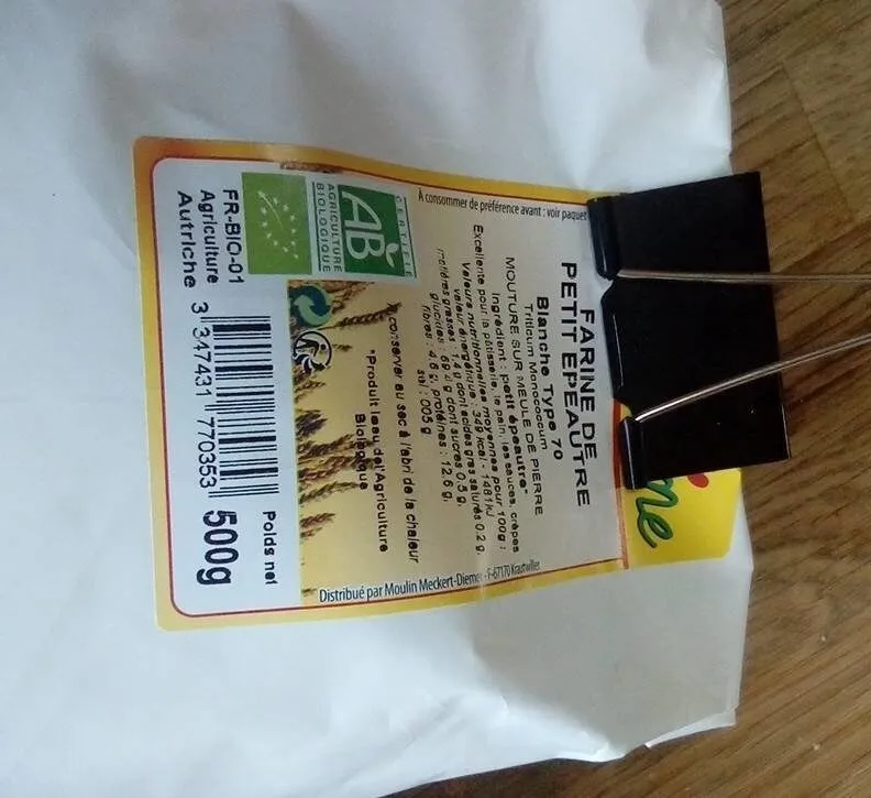 Farine de petit épeautre