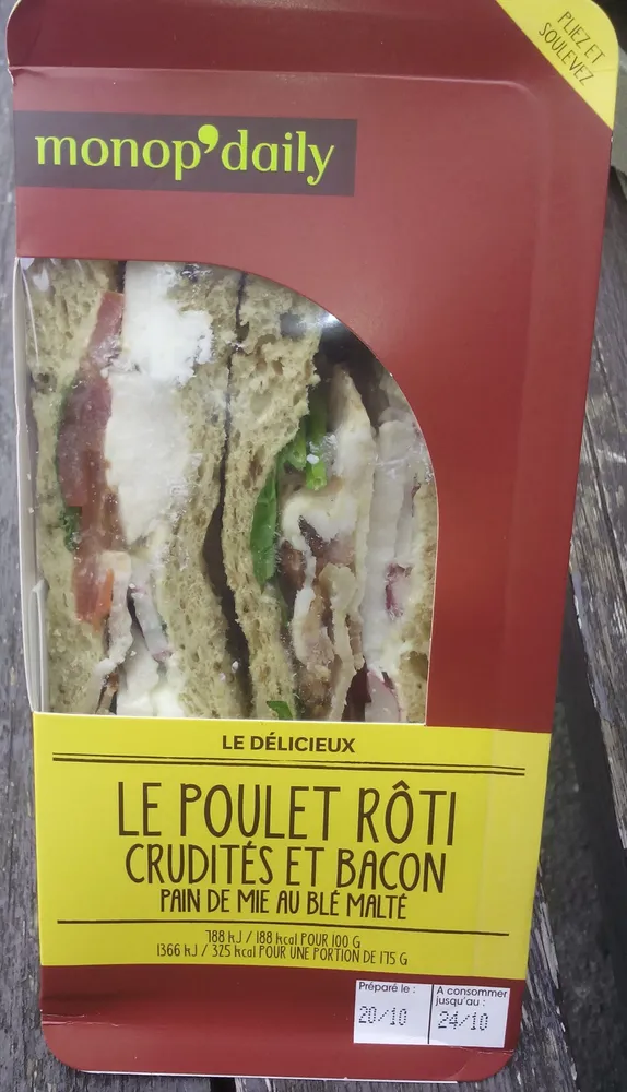 Le poulet rôti crudités et bacon pain de mie au blé malté