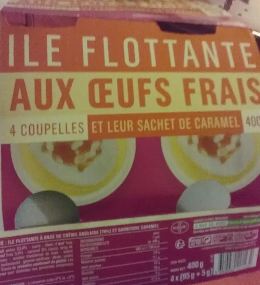 ile flottante aux oeufs frais