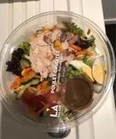 Le Classique Grande Salade de Crudités Poulet Oeuf