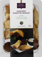 Assortiment de recettes libanaises avec sauce sésame