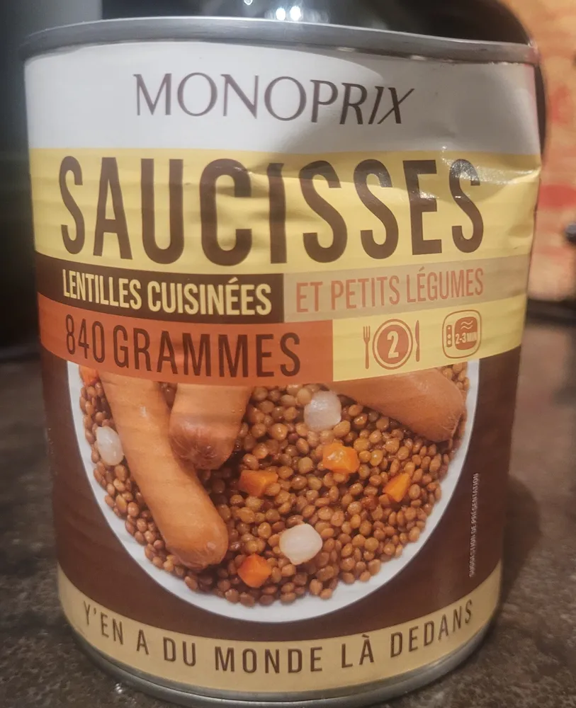 Saucisses lentilles cuisinées et petits légumes