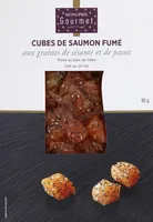 Cubes de saumon fumé aux graines de sésame et de pavot