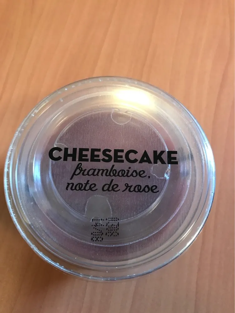Cheesecake framboise note de rose