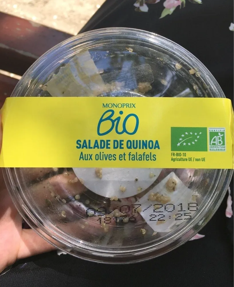 Salade quinoa olives falafels