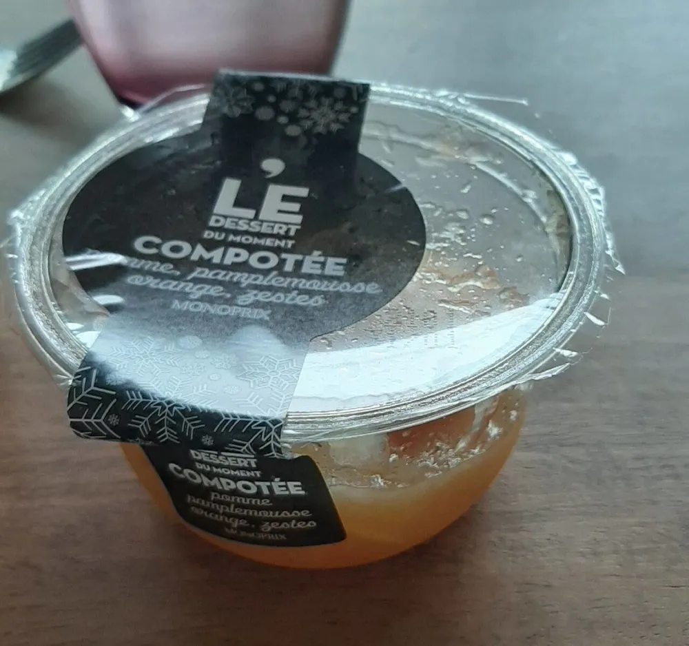 Compotée pomme, pamplemousse, oranges, zestes