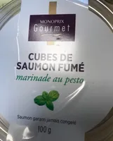 Cubes de saumon fumé marinade au pesto