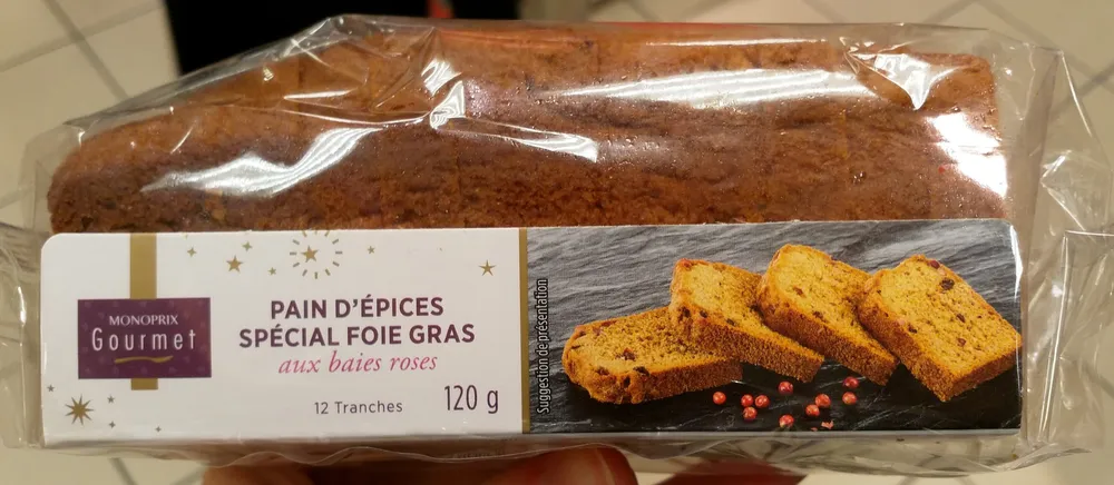 Pain d'épices au miel et aux baies roses
