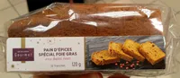 Pain d'épices au miel et aux baies roses