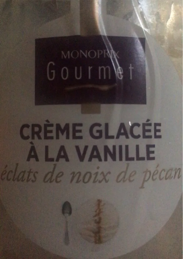 Creme glacée à la vanille éclats de noix de pécan