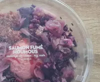 Saumon fumé houmous, mélange de choux, riz noir