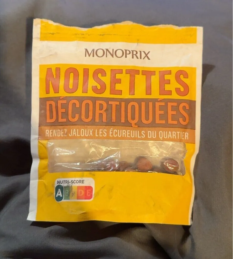 Noisettes décortiquées