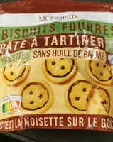 Biscuits fourrés de pâte à tartiner aux noisettes