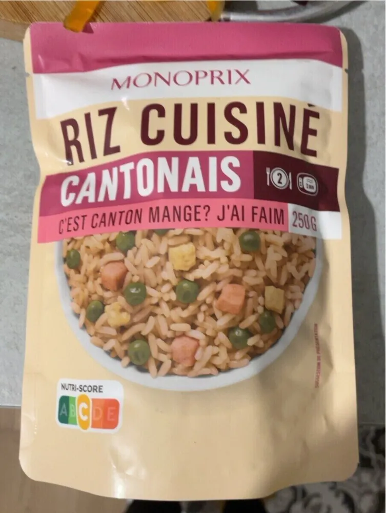 Riz cuisiné cantonnais