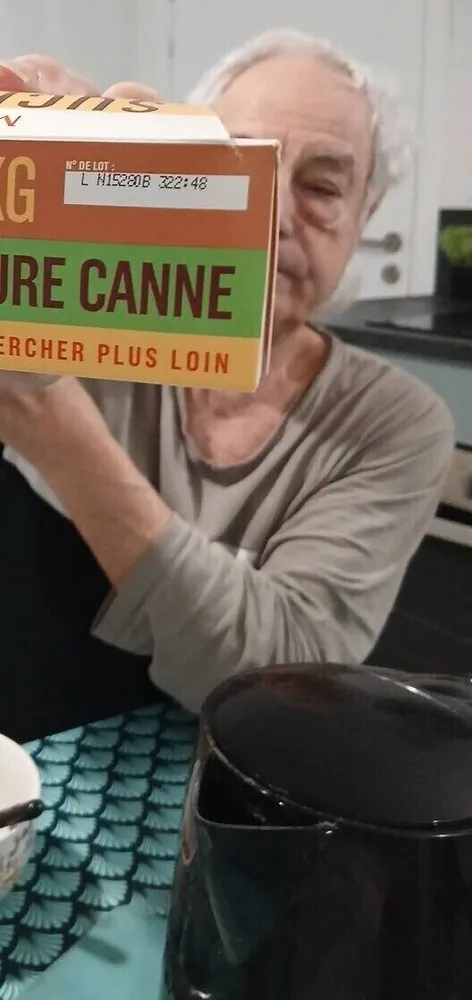 Sucre roux en morceaux