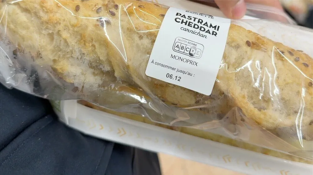 Sandwich cheddar pastrami