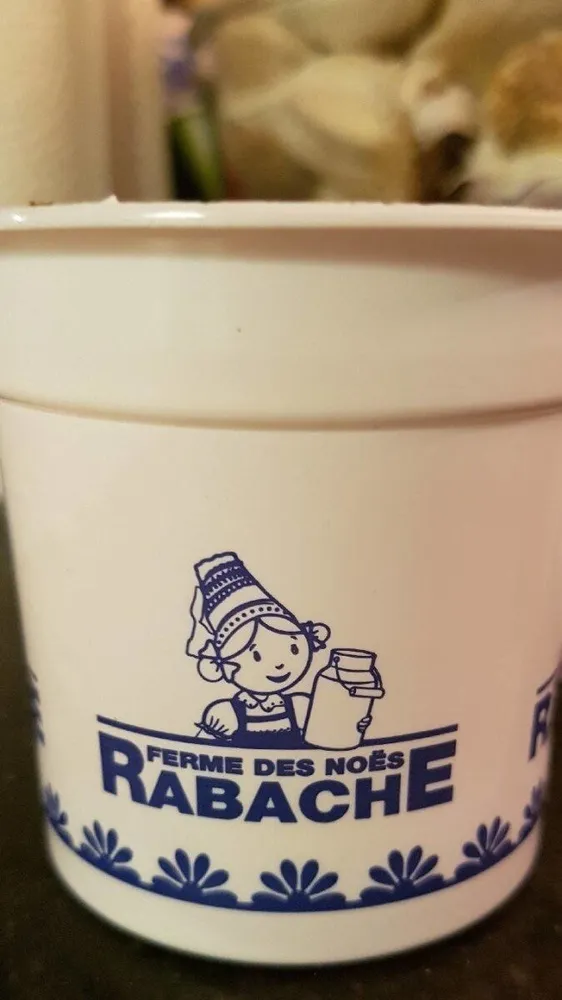 Fromage blanc de la ferme à l'eau de coco