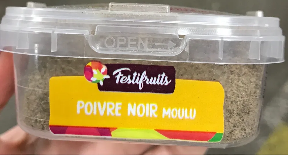 Poivre noir moulu