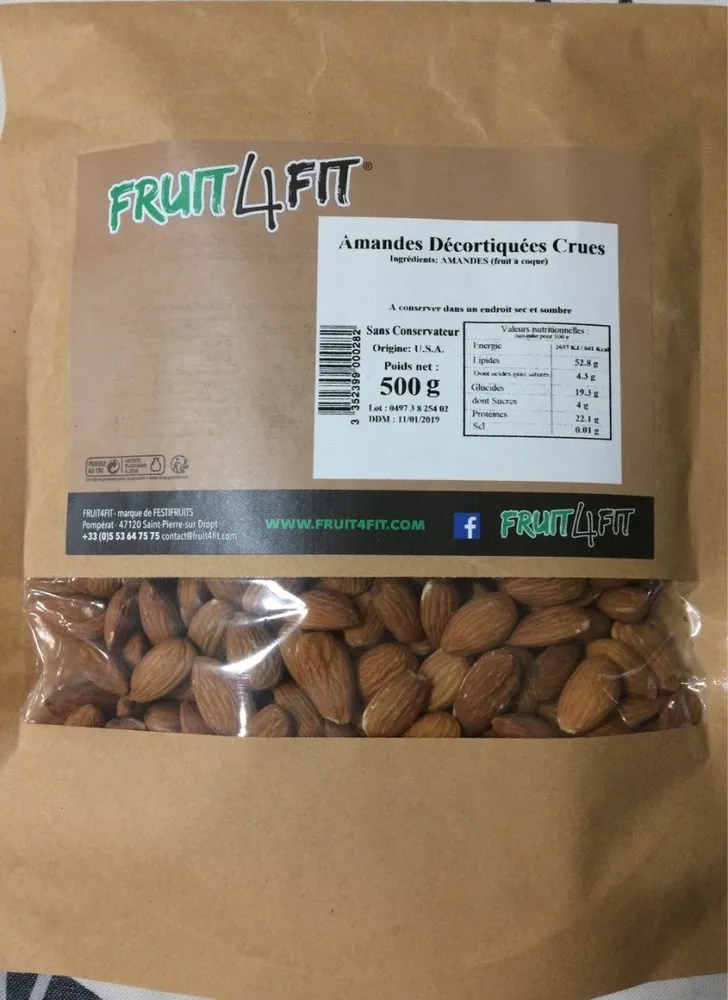 Amandes décortiquées crues