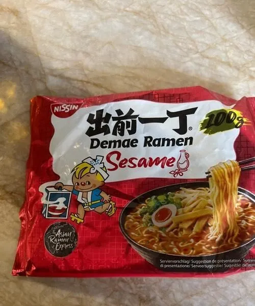 Damar Ramen Sesame