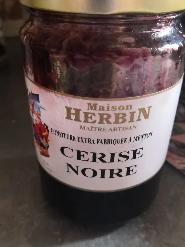 Confiture de cerise noire