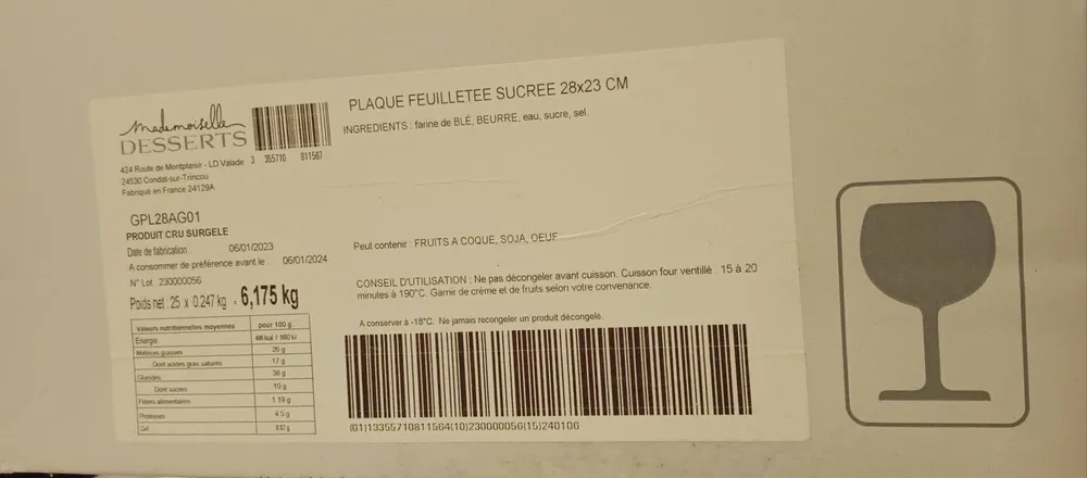 Plaque feuilletée sucrée 28×23cm
