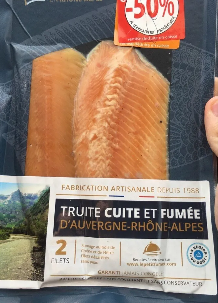 Truite cuite et fumée d'auvergne-rhône-alpes